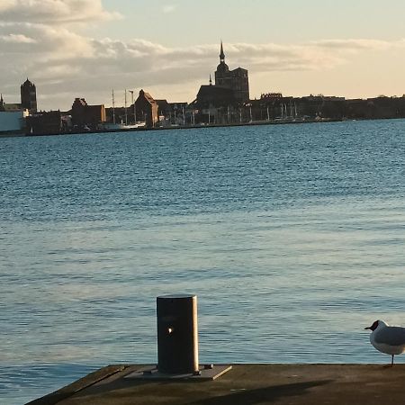Ferienwohnung Meerblick Og Altefähr Eksteriør bilde