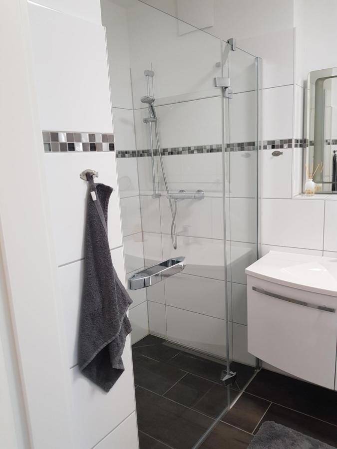 Ferienwohnung Meerblick Og Altefähr Eksteriør bilde